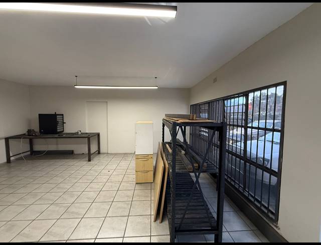 479M² WAREHOUSE TO LET IN ISANDO